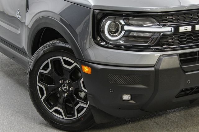 New 2026 Carbonized Gray Metallic Ford Outer Banks® image 2