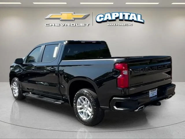 Used 2025 Black Chevrolet RST image 3