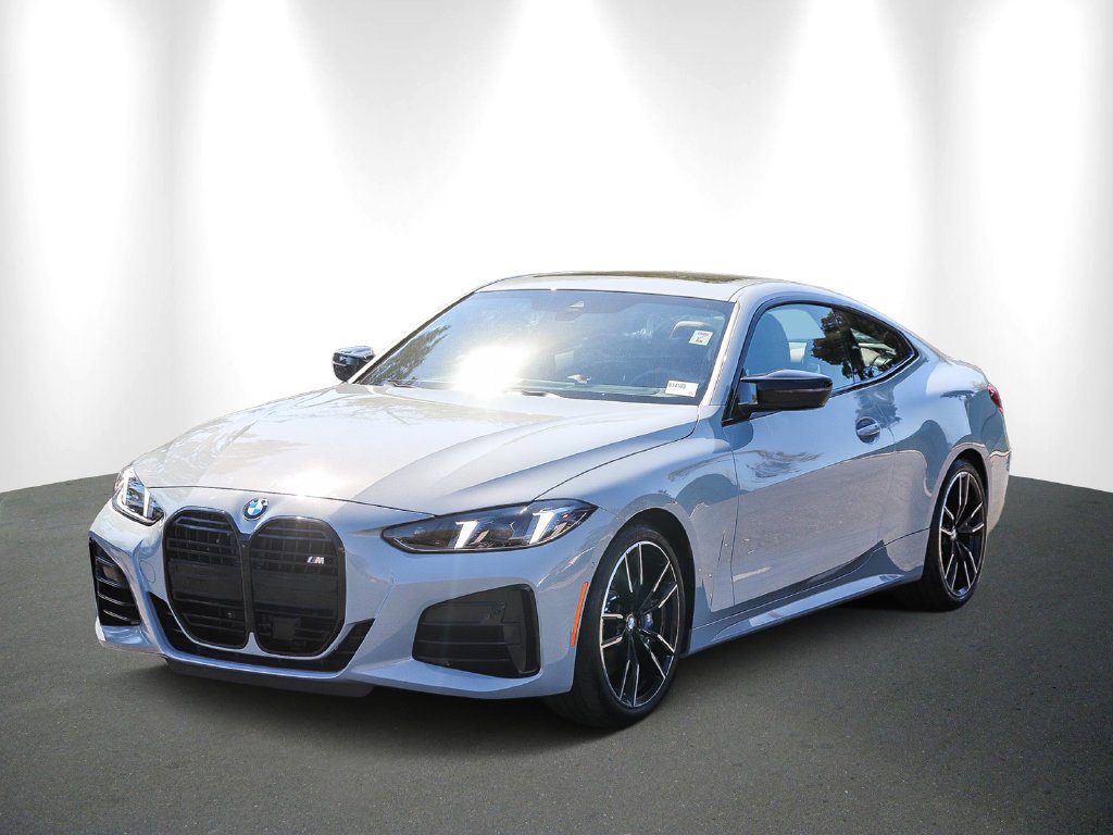 2026 BMW 4 Series photo 3