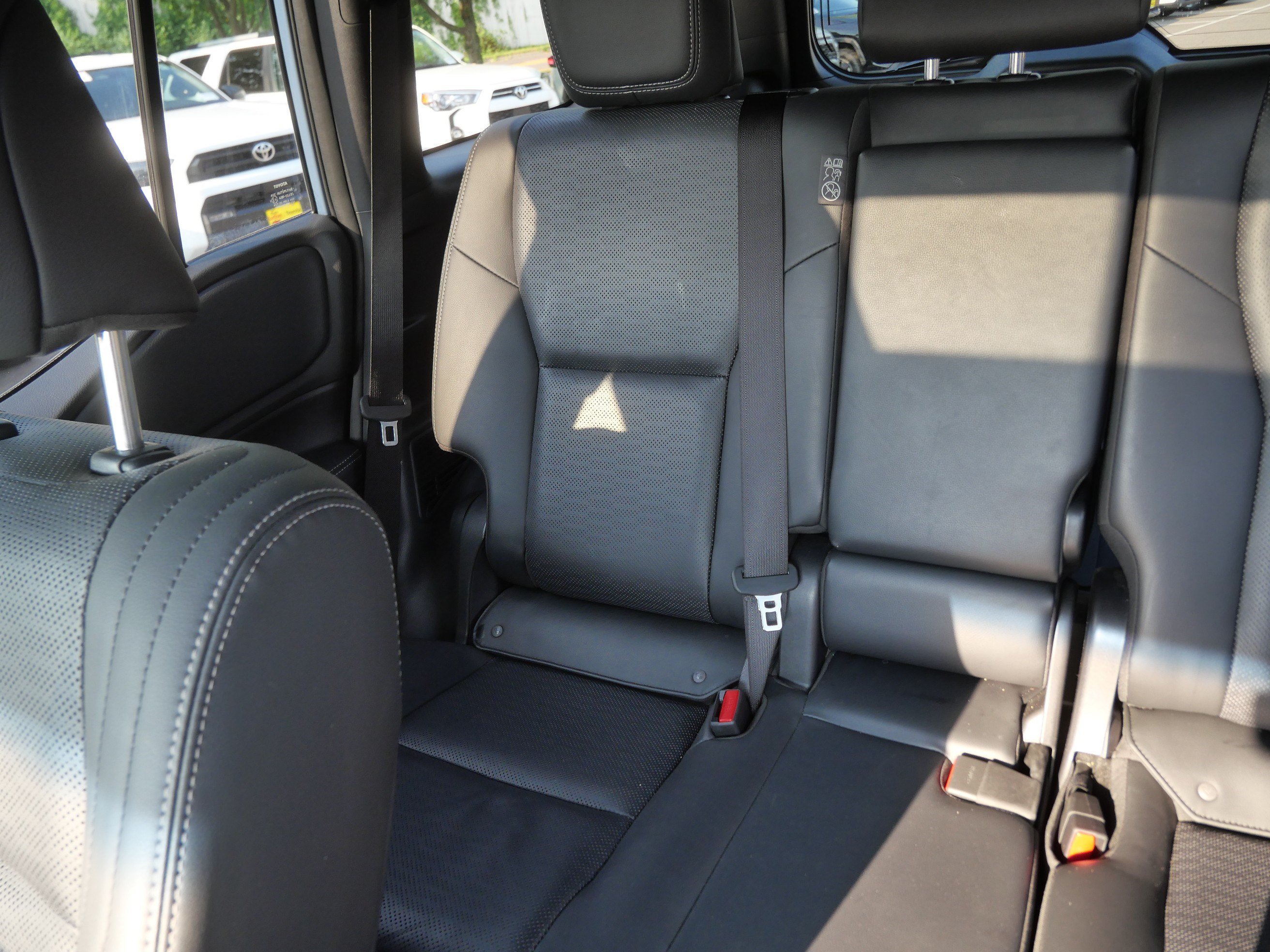 Certified Used 2025 Heritage Blue/Gray Scape Toyota  image 13