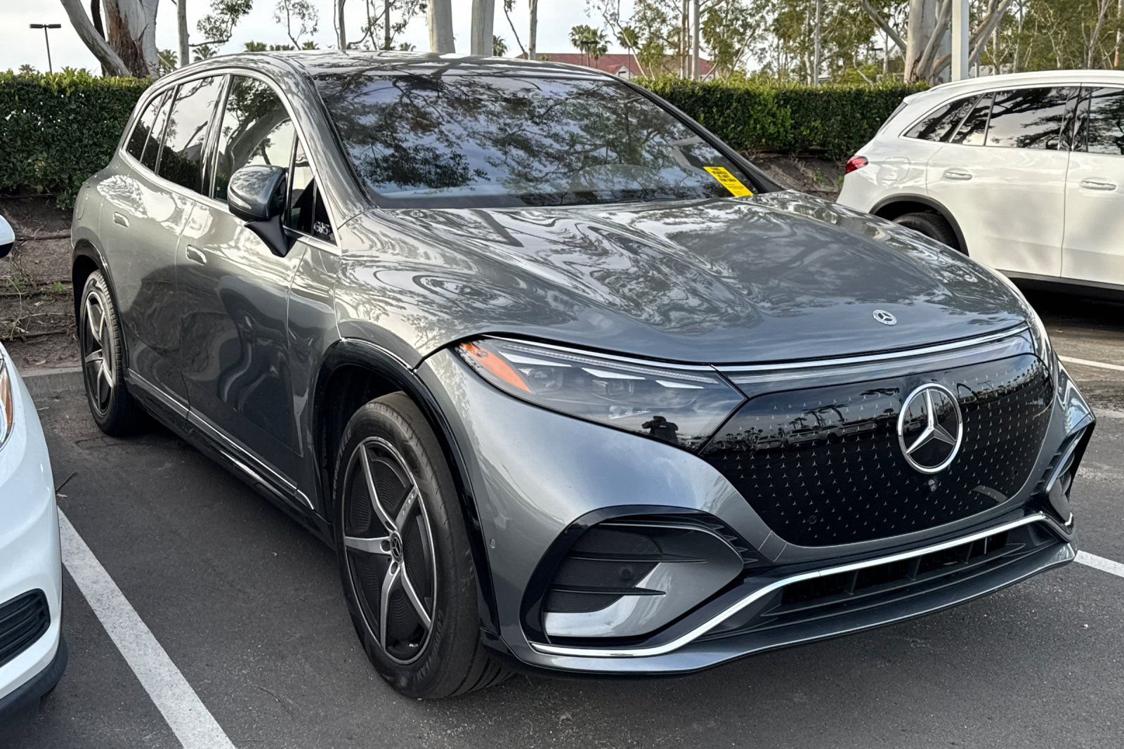 Certified Used 2023 Gray Mercedes-Benz 580 image 3