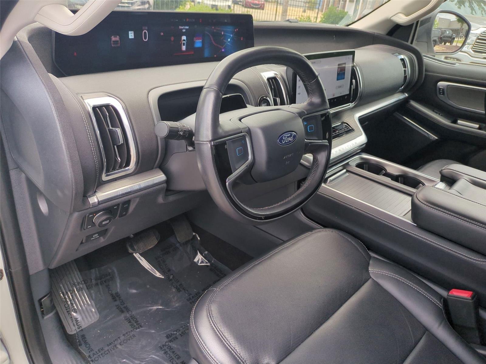 Used 2025 Star White Metallic Tri-Coat Ford Platinum image 19