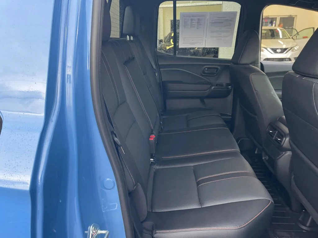 Used 2024 Diffused Sky Pearl Honda TrailSport image 28