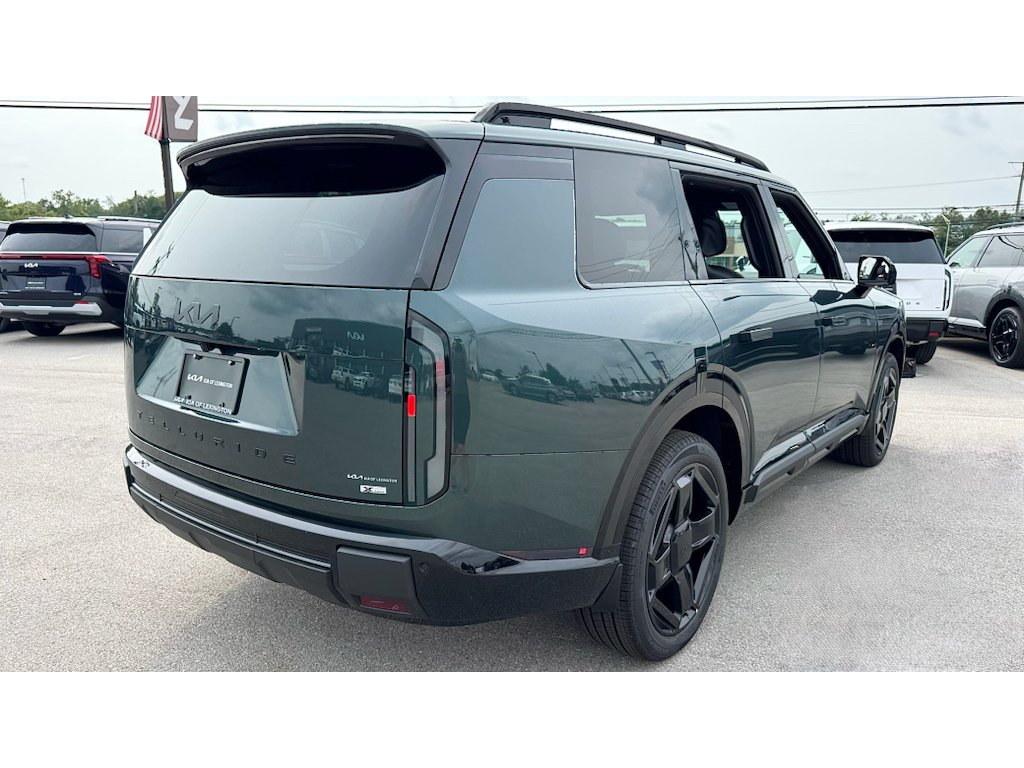 New 2027 Black Jade Green Kia X-Line EX image 4