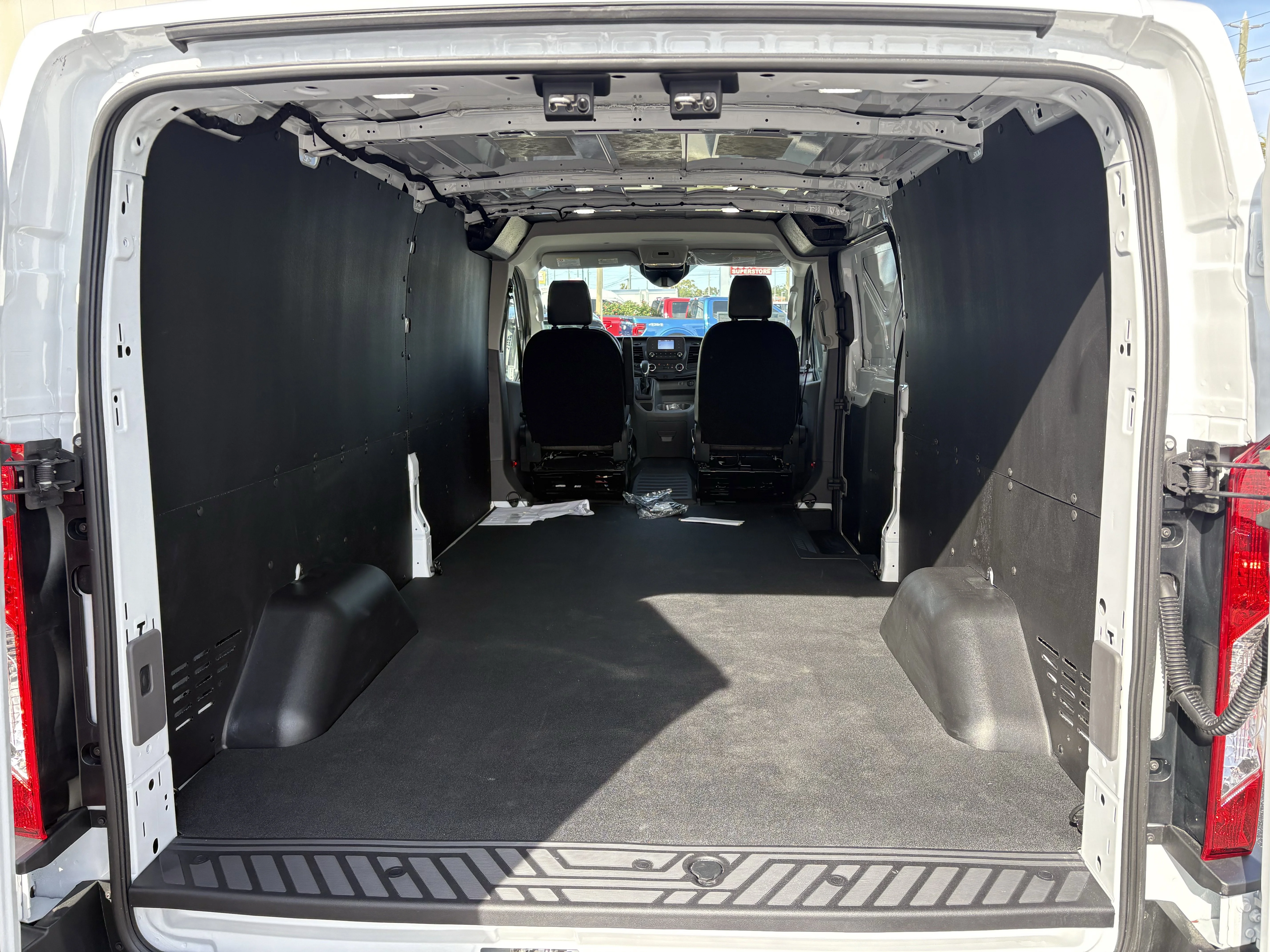 New 2025 Oxford White Ford Cargo Van image 13