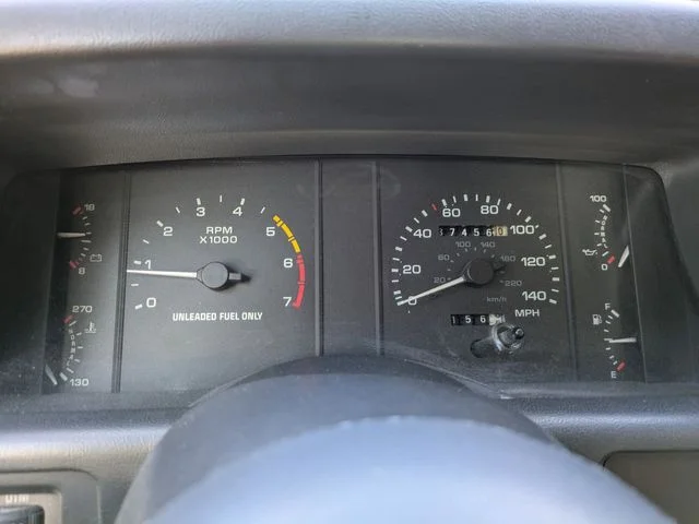 1989 Ford Mustang - Photo 27