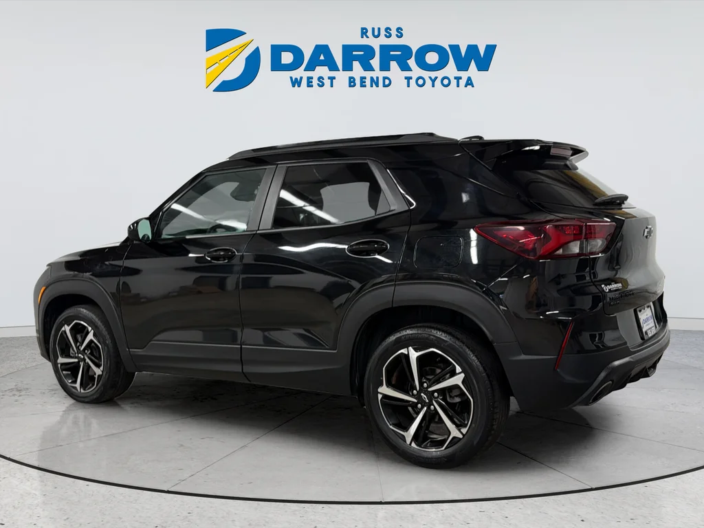 Used 2022 Black Chevrolet RS image 3