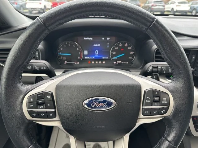 Used 2021 Black Ford XLT image 19