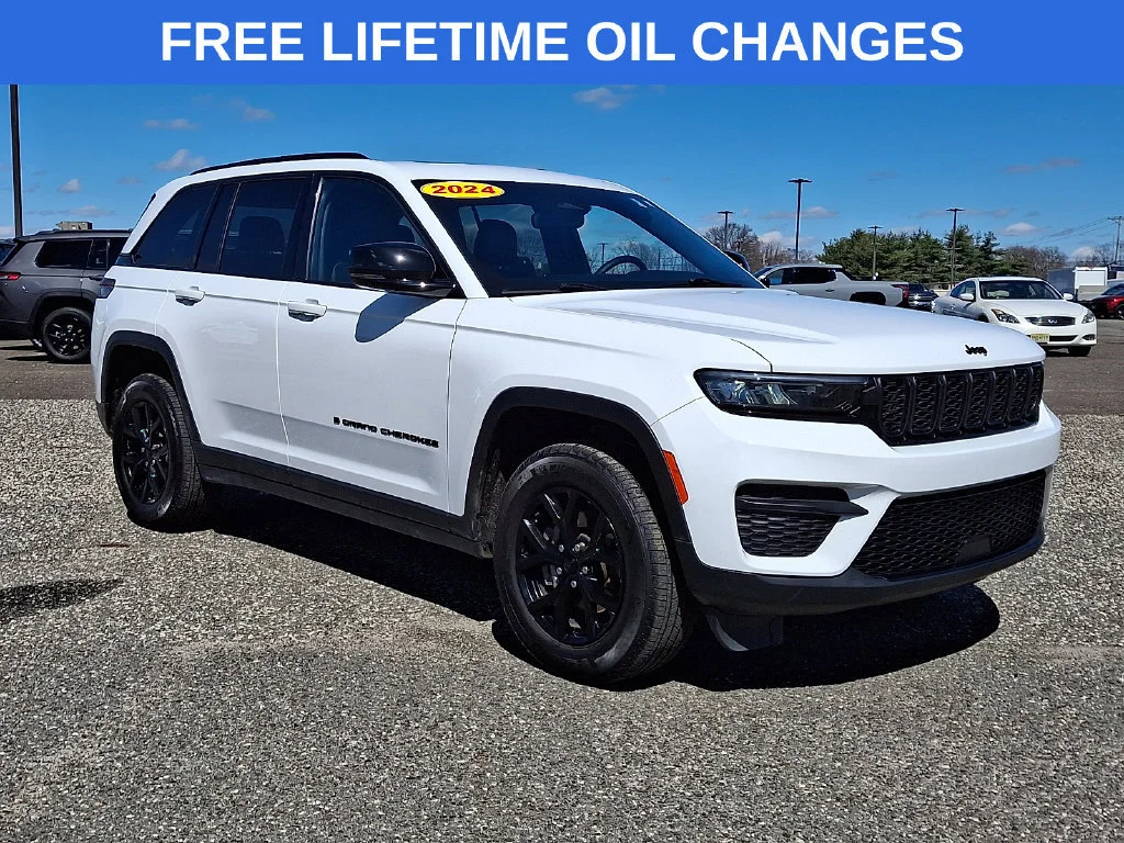 Certified Used 2024 Bright White Clearcoat Jeep Altitude X image 1