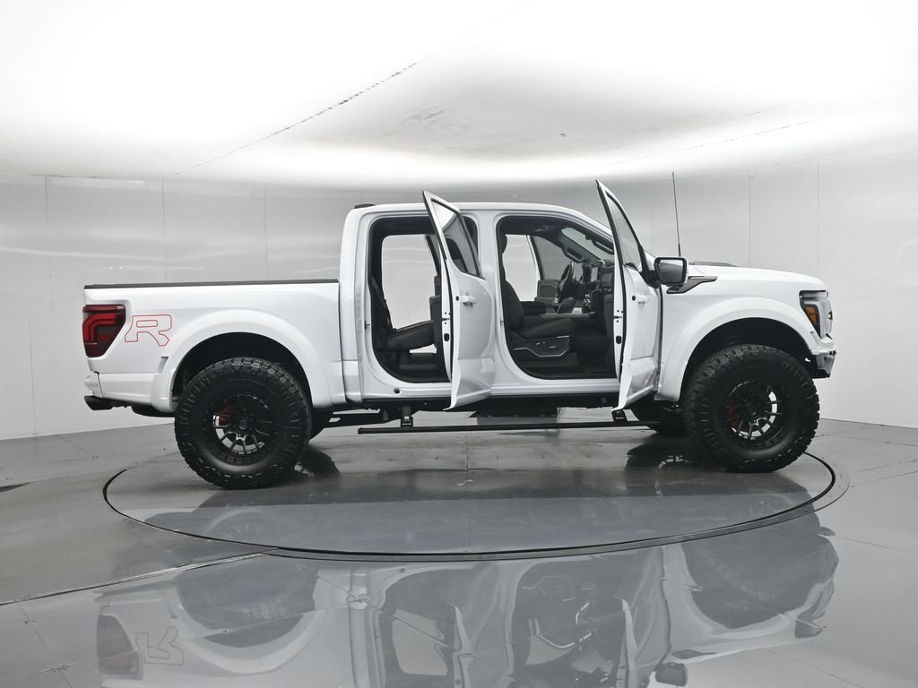 New 2026 Oxford White Ford Raptor image 4