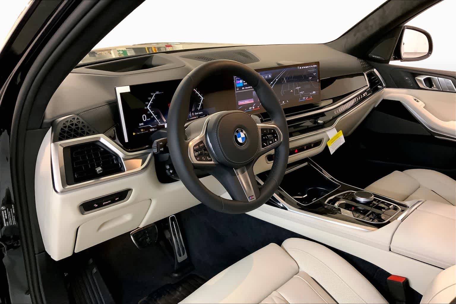 New 2026 Carbon Black Metallic BMW xDrive40i image 8