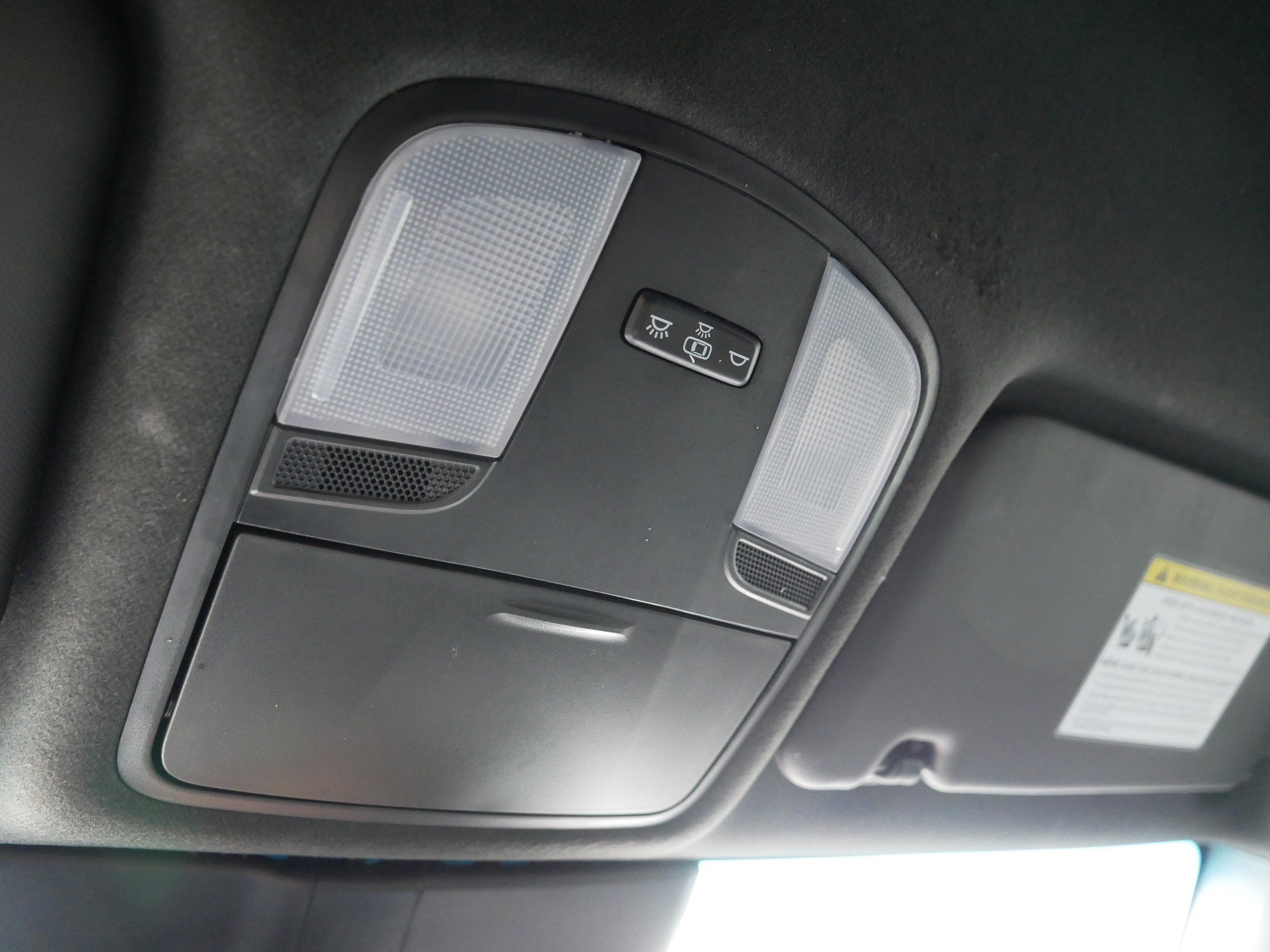 2023 Hyundai Kona N - Photo 32