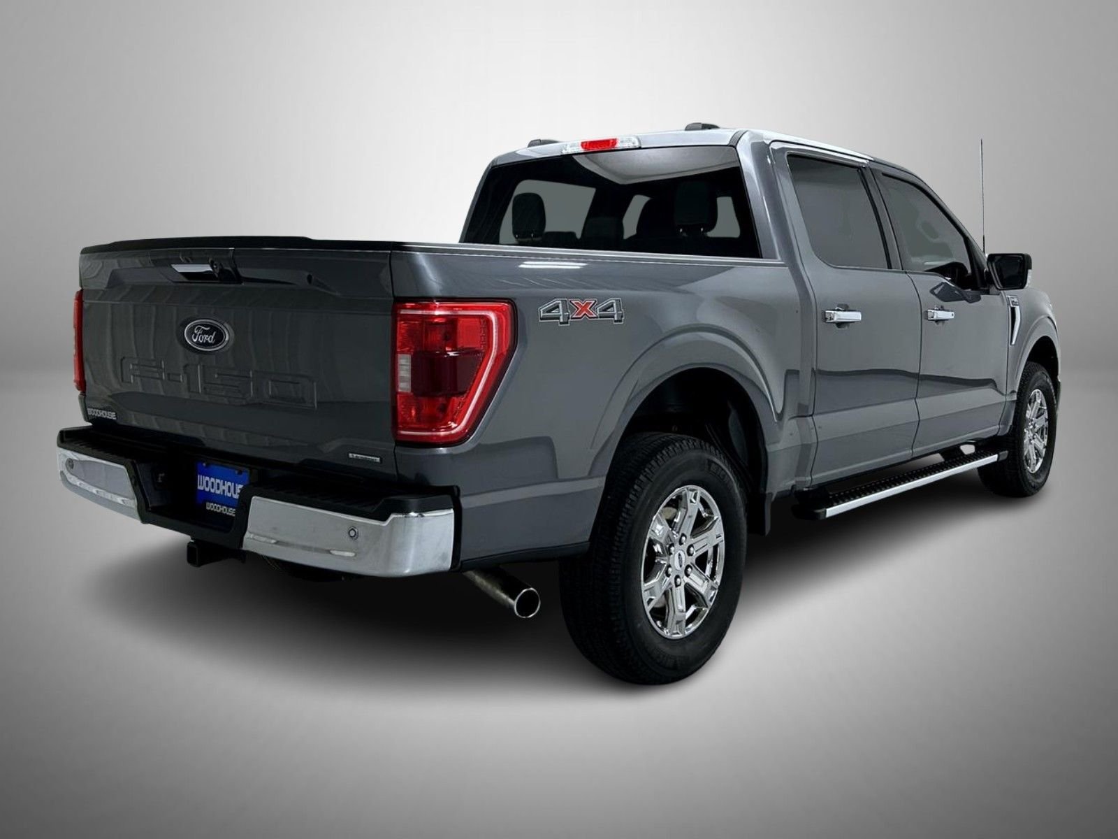 Used 2023 Gray Ford XLT image 5