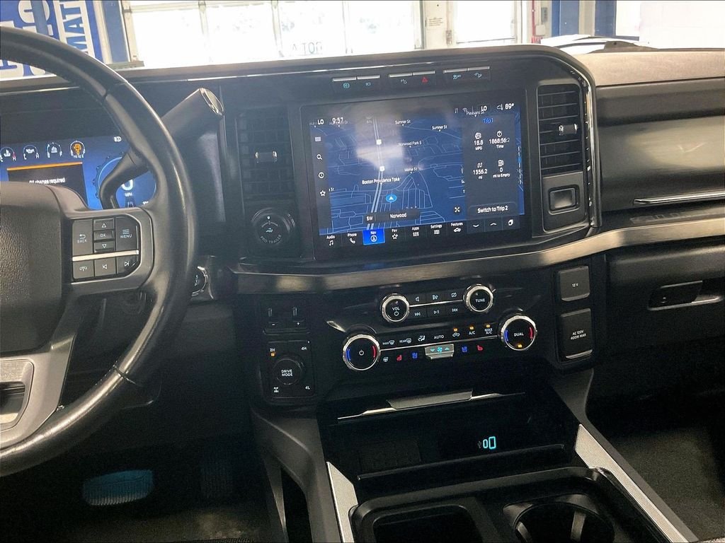 Used 2023 White Ford Lariat image 18