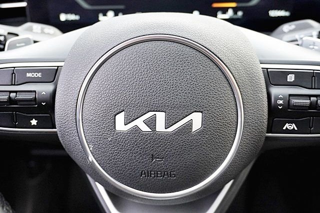 Used 2025 Blue Kia GT image 39