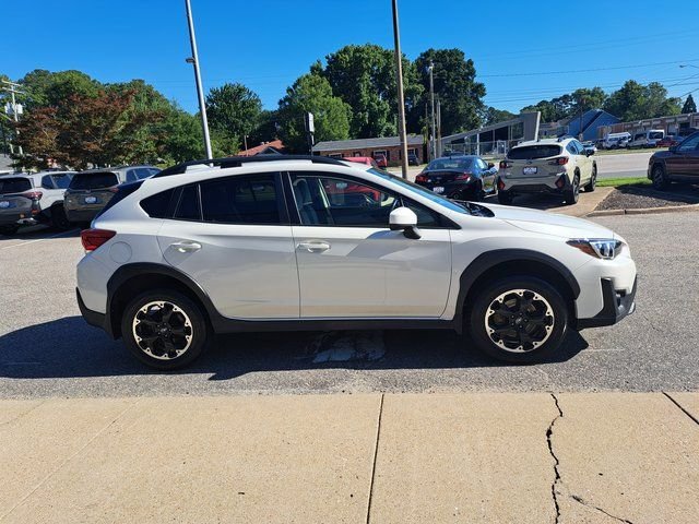 Certified Used 2023 White Subaru Premium image 7