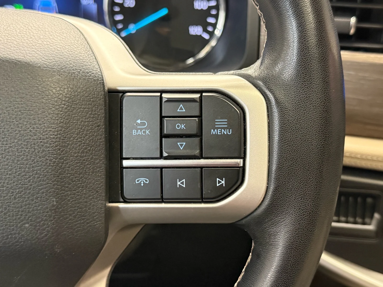 2024 Ford Expedition Limited - Photo 12