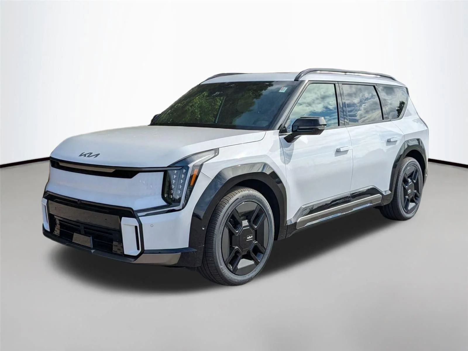 2026 Kia EV9 GT-Line AWD's photo