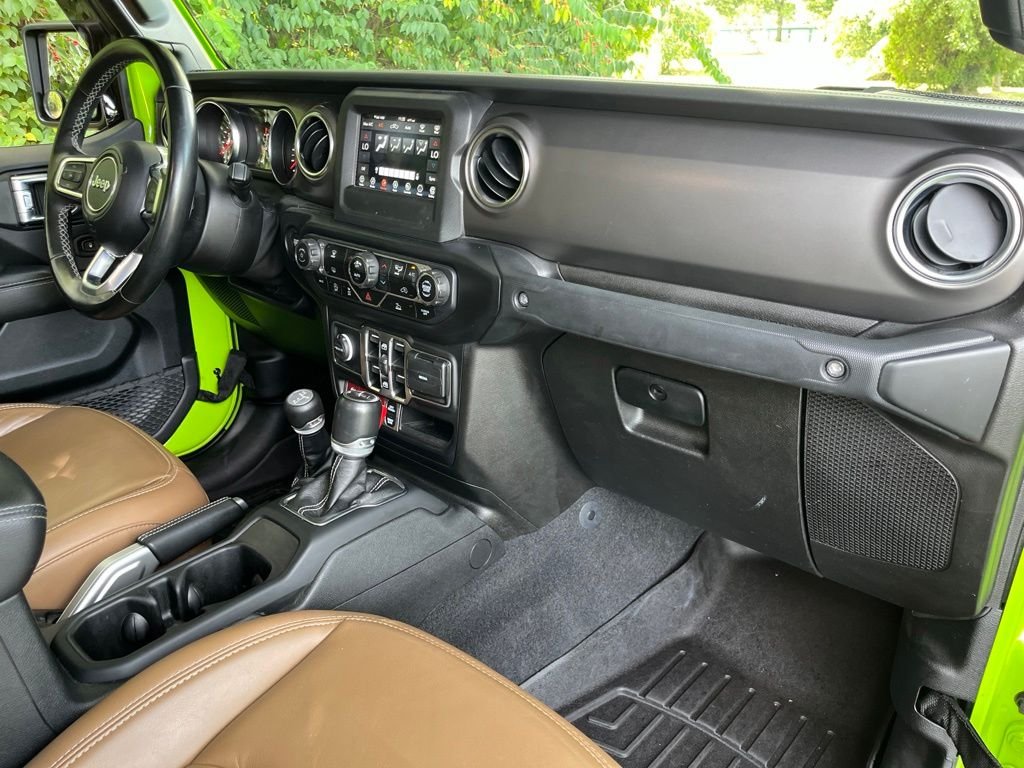 Used 2021 Limited Edition Gecko Clearcoat Jeep Rubicon image 39