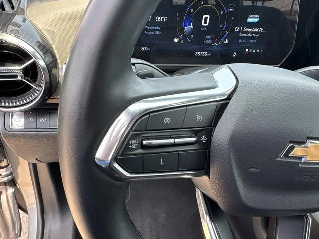 Used 2025 Gray Chevrolet LT image 35