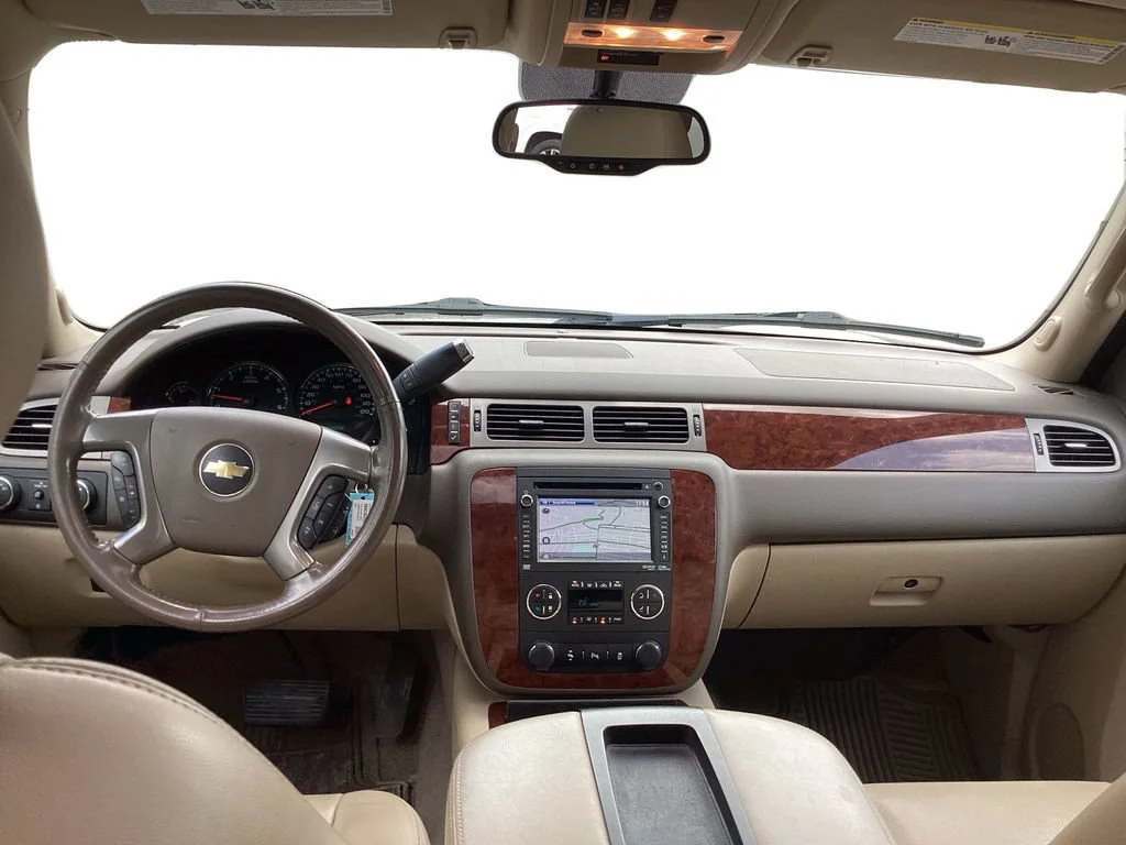 Used 2012 WHITE DIAMOND TRICOAT Chevrolet LTZ image 12
