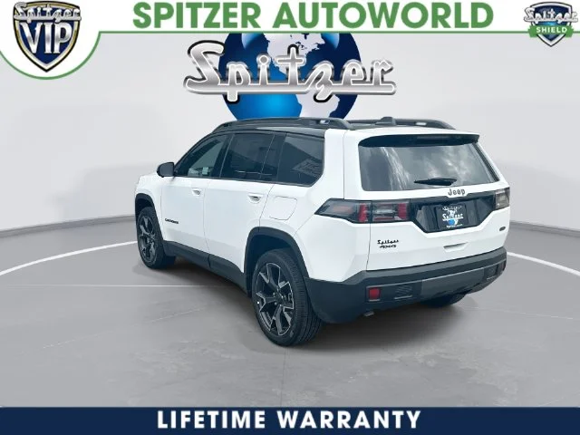 New 2026 Bright White Clear-Coat Exterior Paint Jeep Overland image 7