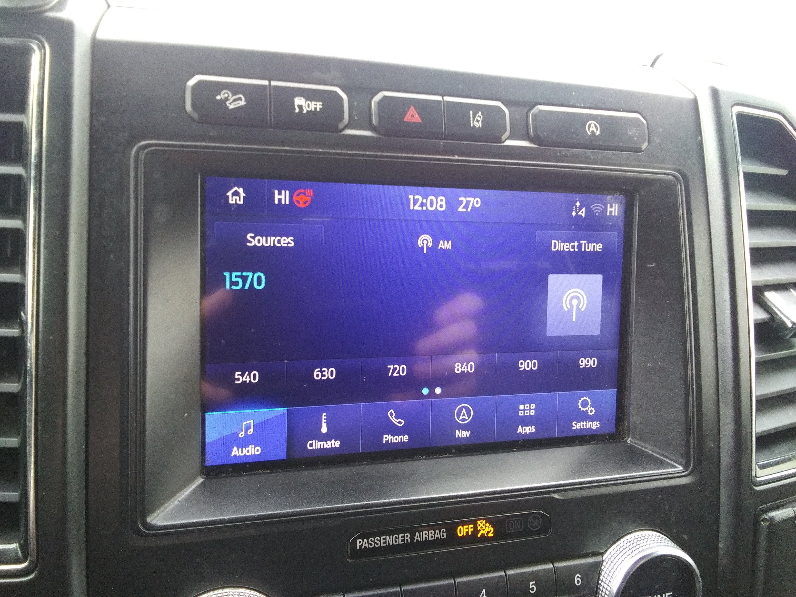 Used 2020 White Ford Limited image 28