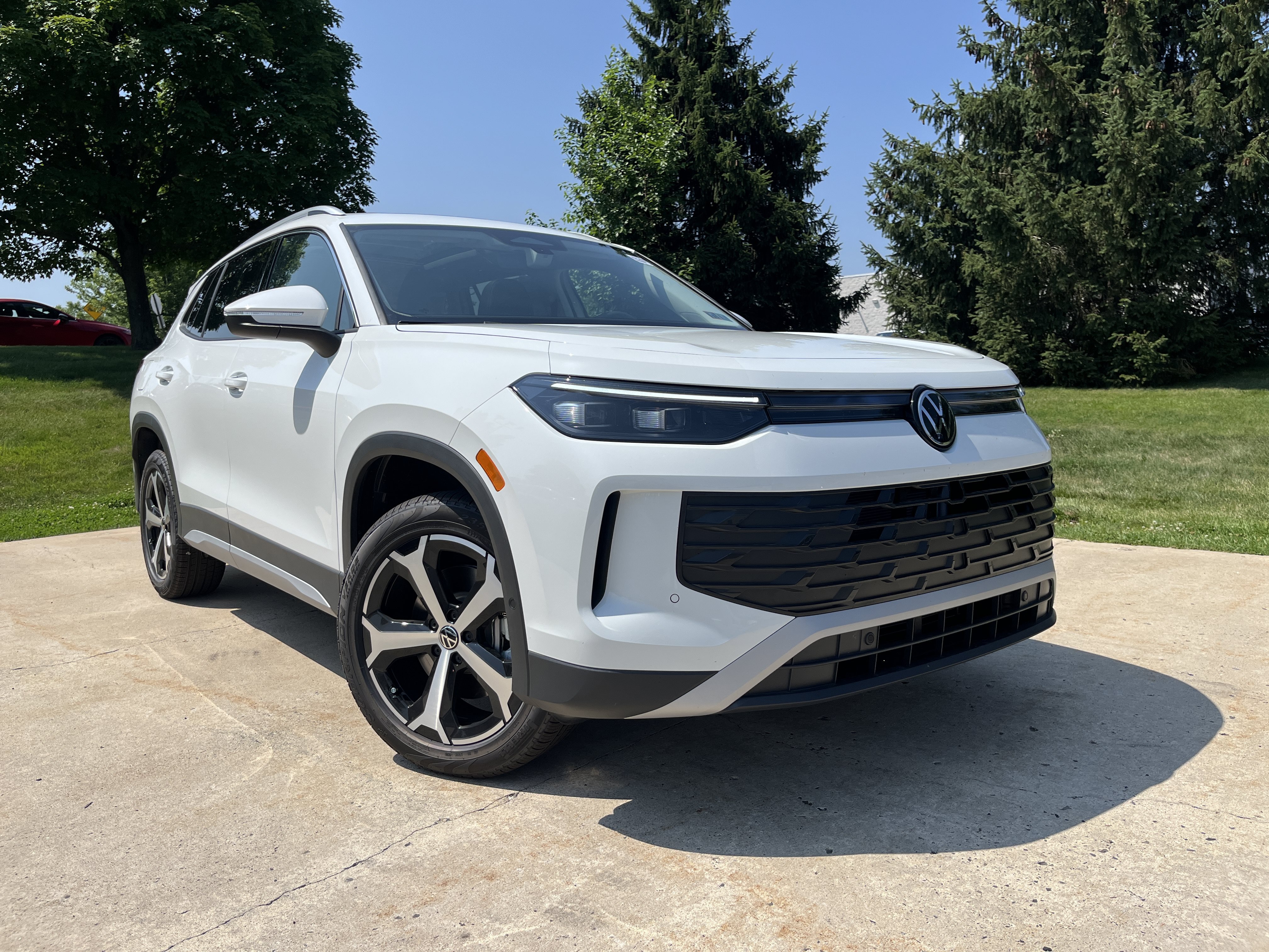 New 2026 White Volkswagen SE image 2