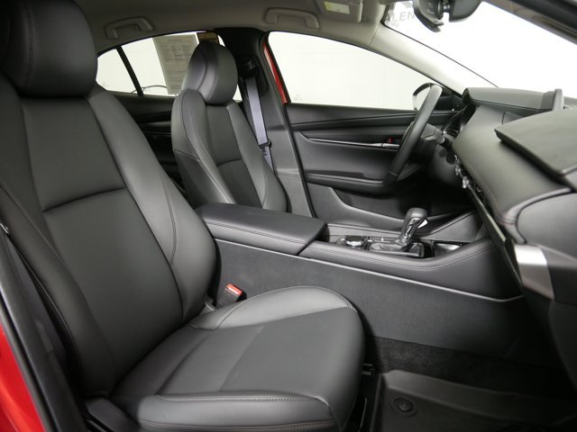 Used 2025 Soul Red Crystal Metallic Mazda SE image 14