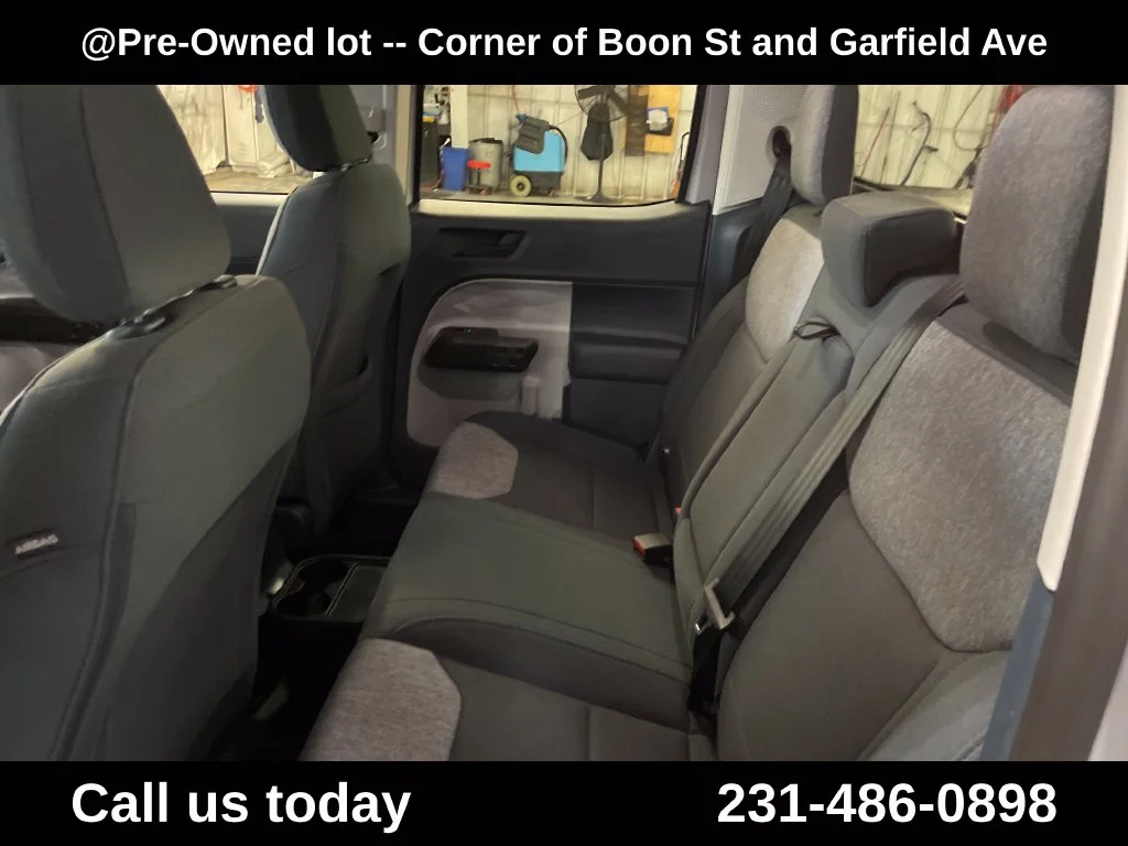 Used 2025 White Ford XLT image 25