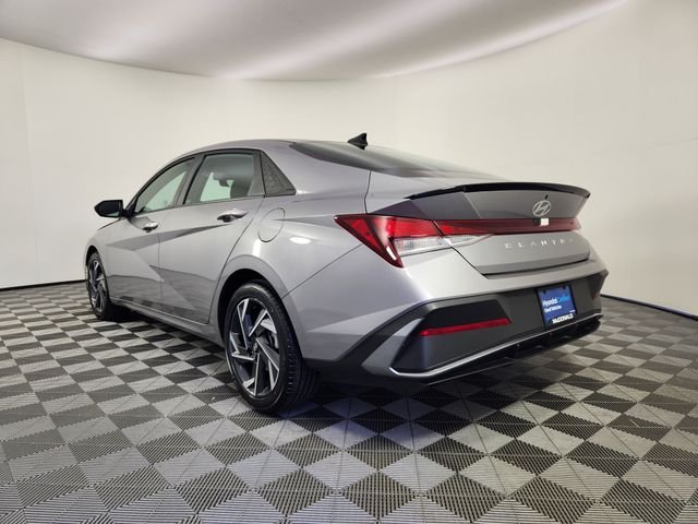 Certified Used 2025 Silver Hyundai SEL Sport image 3