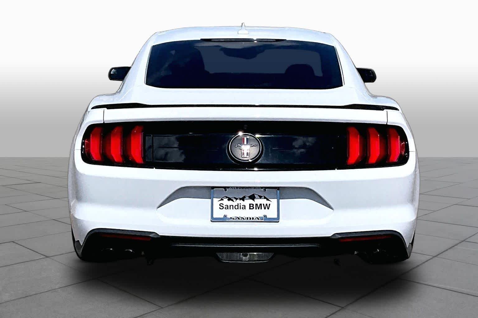 Used 2020 Oxford White Ford EcoBoost image 4