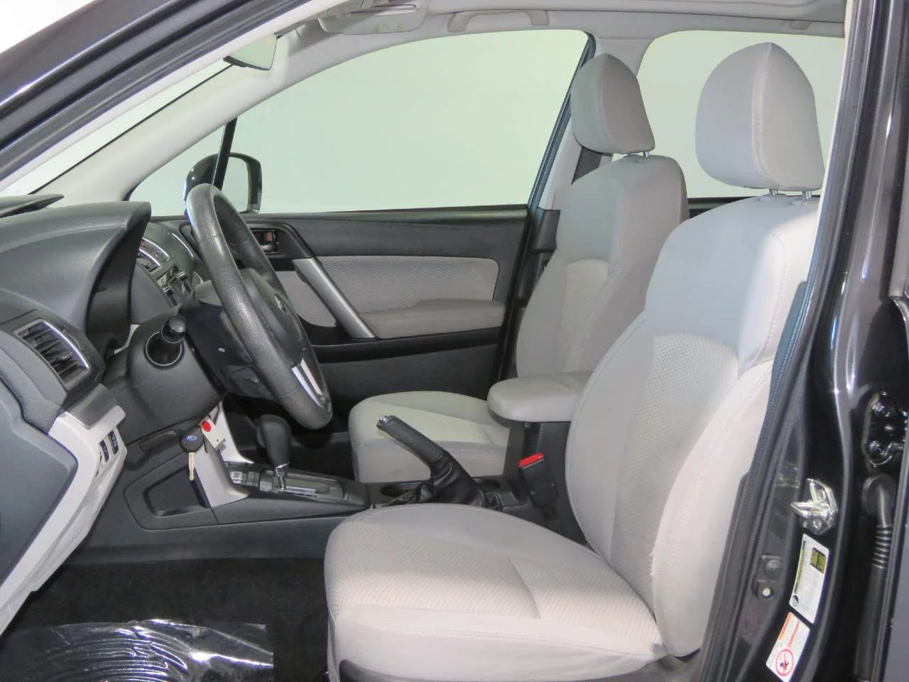 Used 2018 Quartz Blue Pearl Subaru 2.5i Premium image 14