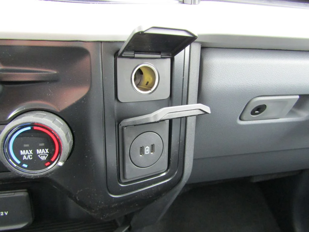 New 2026 Oxford White Ford F-350® XL image 29