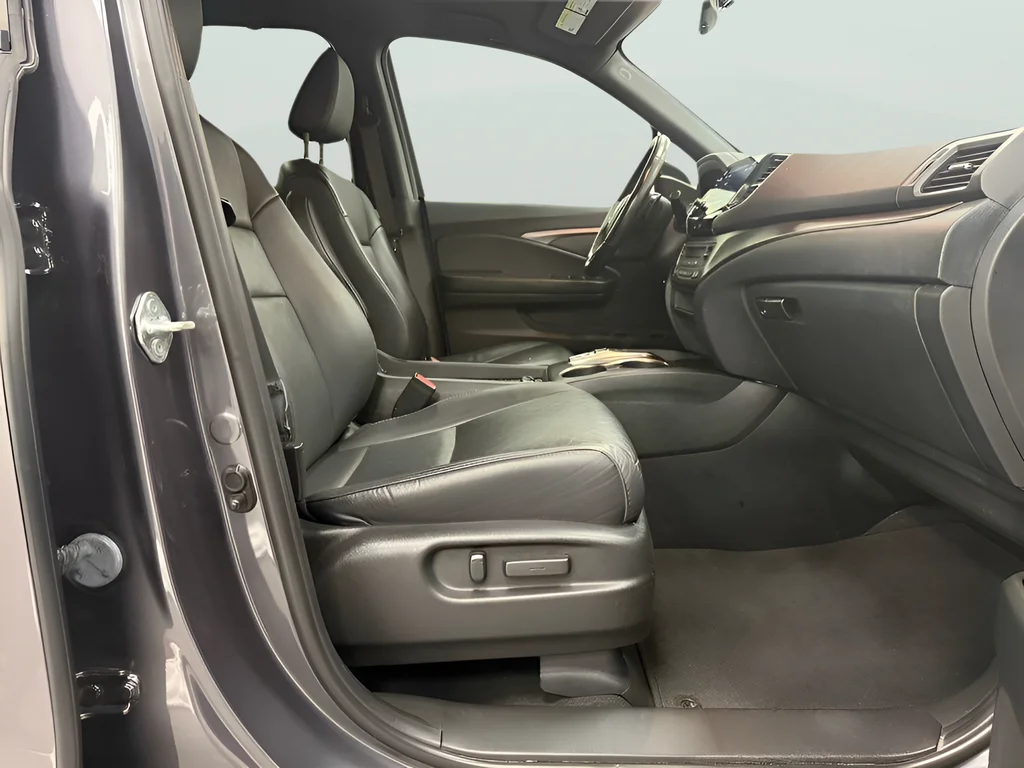 2021 Honda Passport EX-L - Photo 13