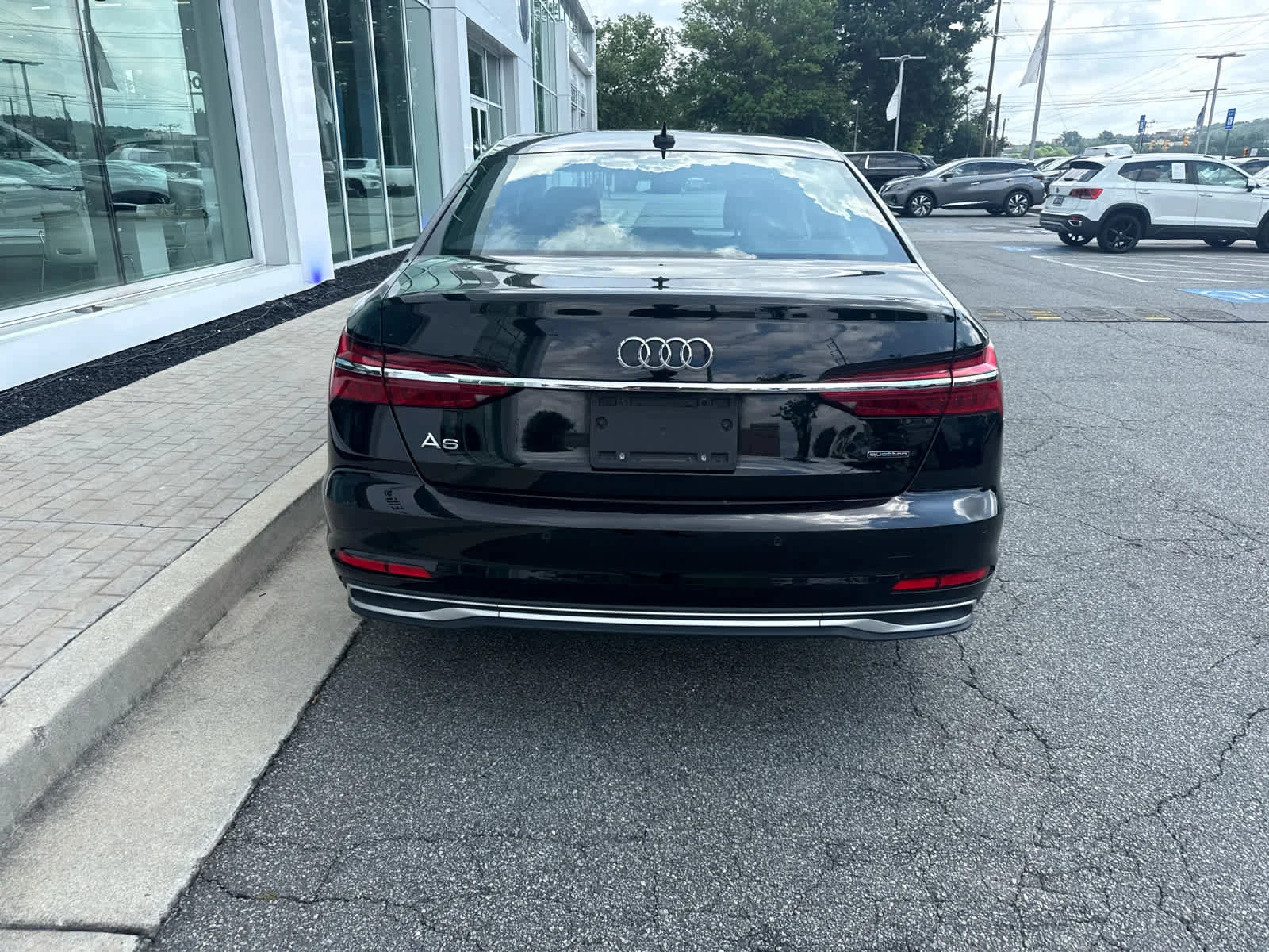 Used 2024 Brilliant Black Audi Premium Plus image 11