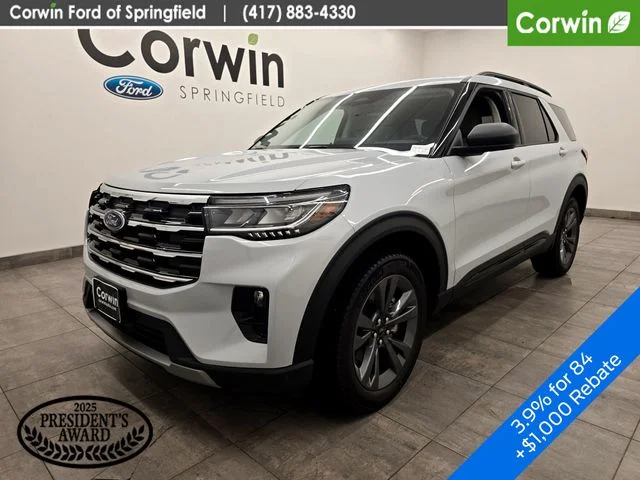 New 2026 Space White Metallic Ford Active image 1