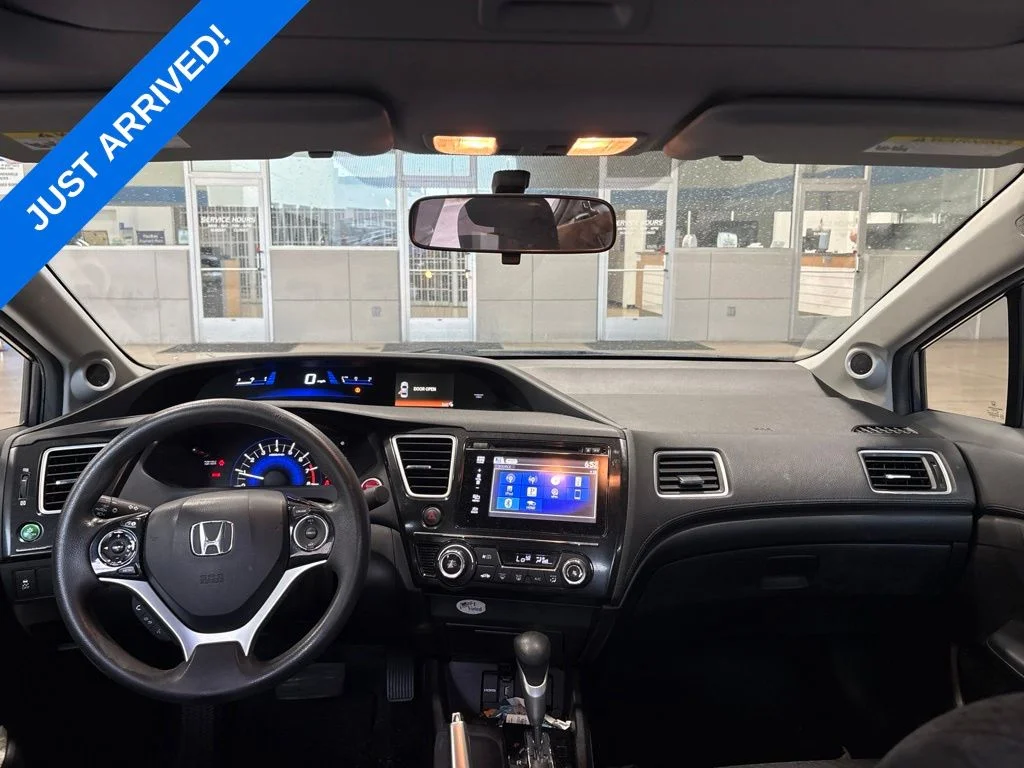 Used 2014 Modern Steel Metallic Honda EX image 5