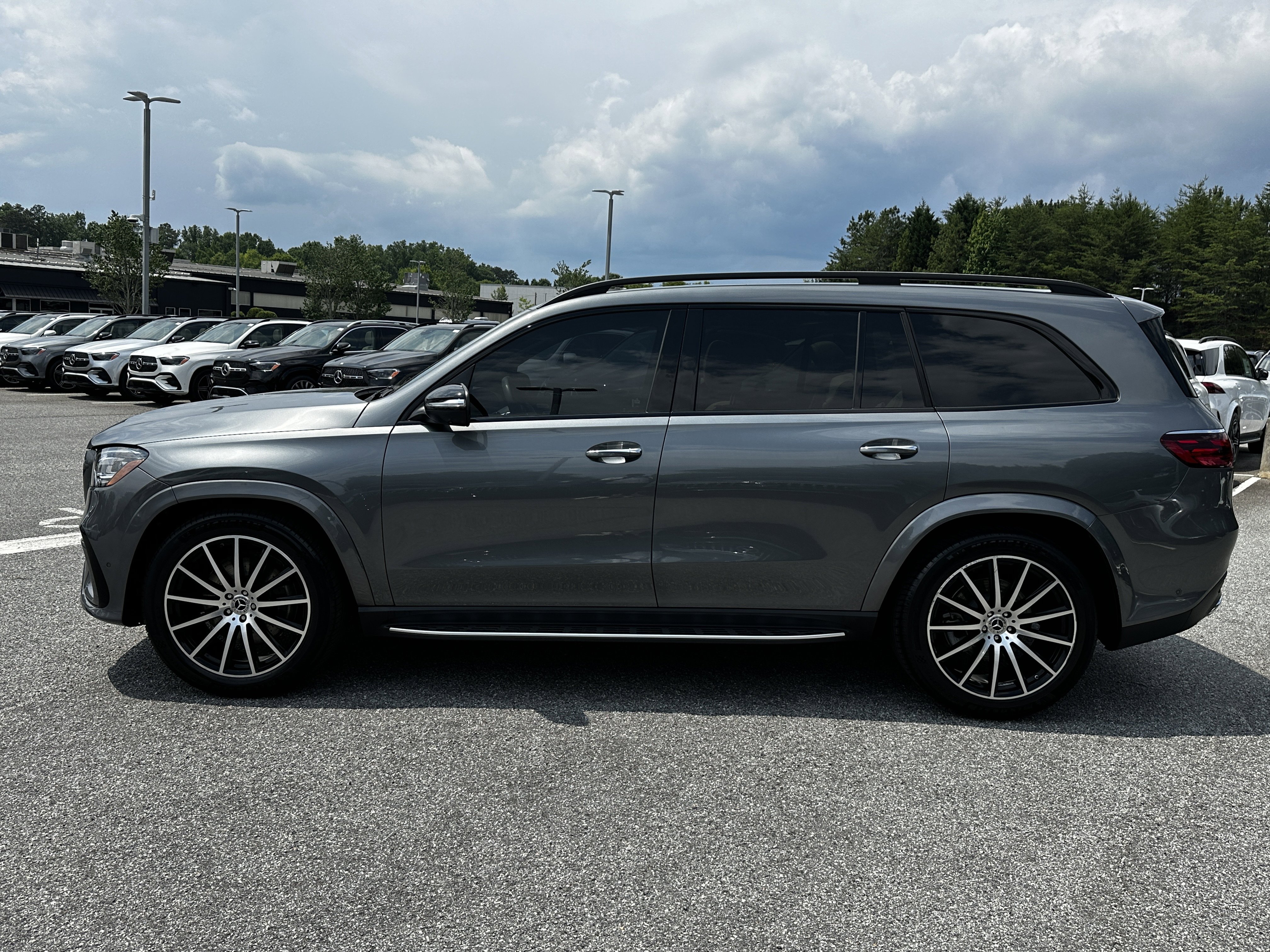 Certified Used 2024 Gray Mercedes-Benz GLS 450 image 5