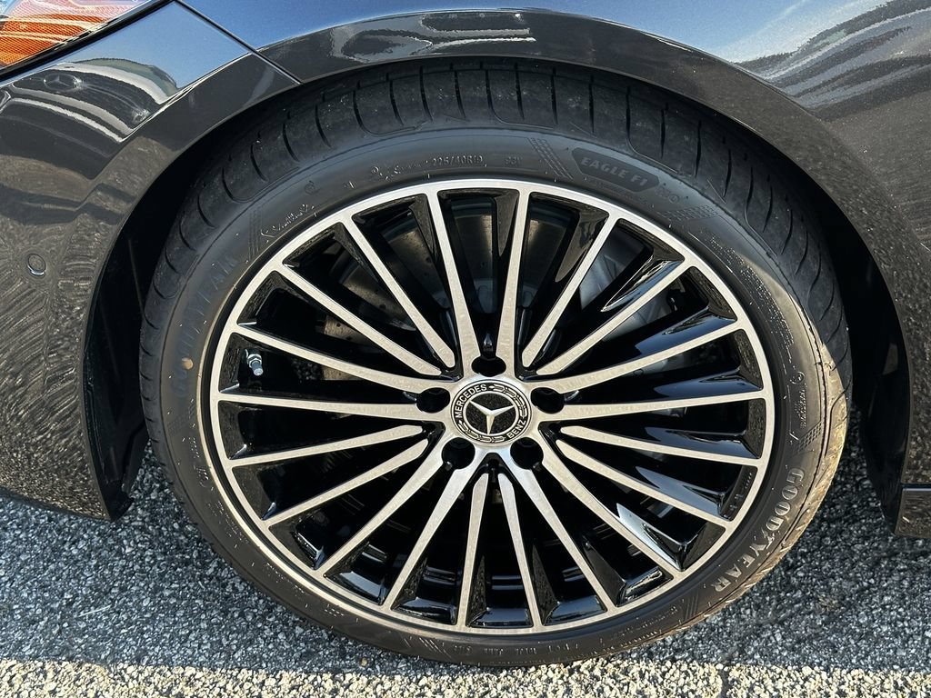 New 2026 Graphite Grey Metallic Mercedes-Benz C 300 image 50