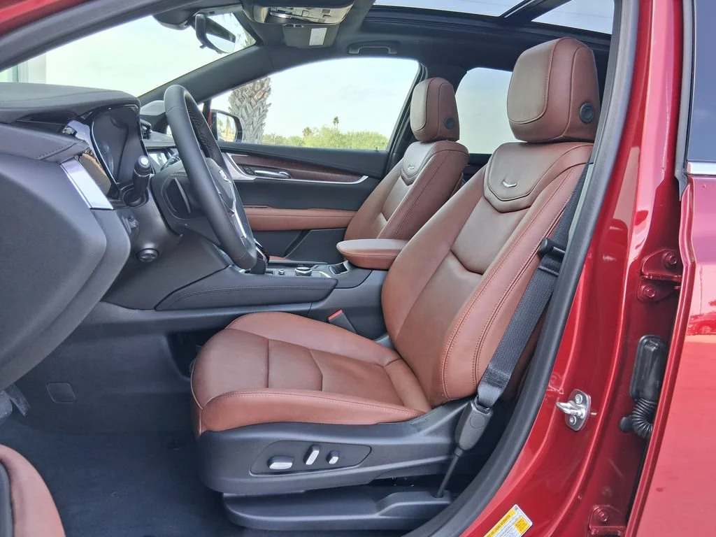 2026 Cadillac XT5 Premium Luxury - Photo 18