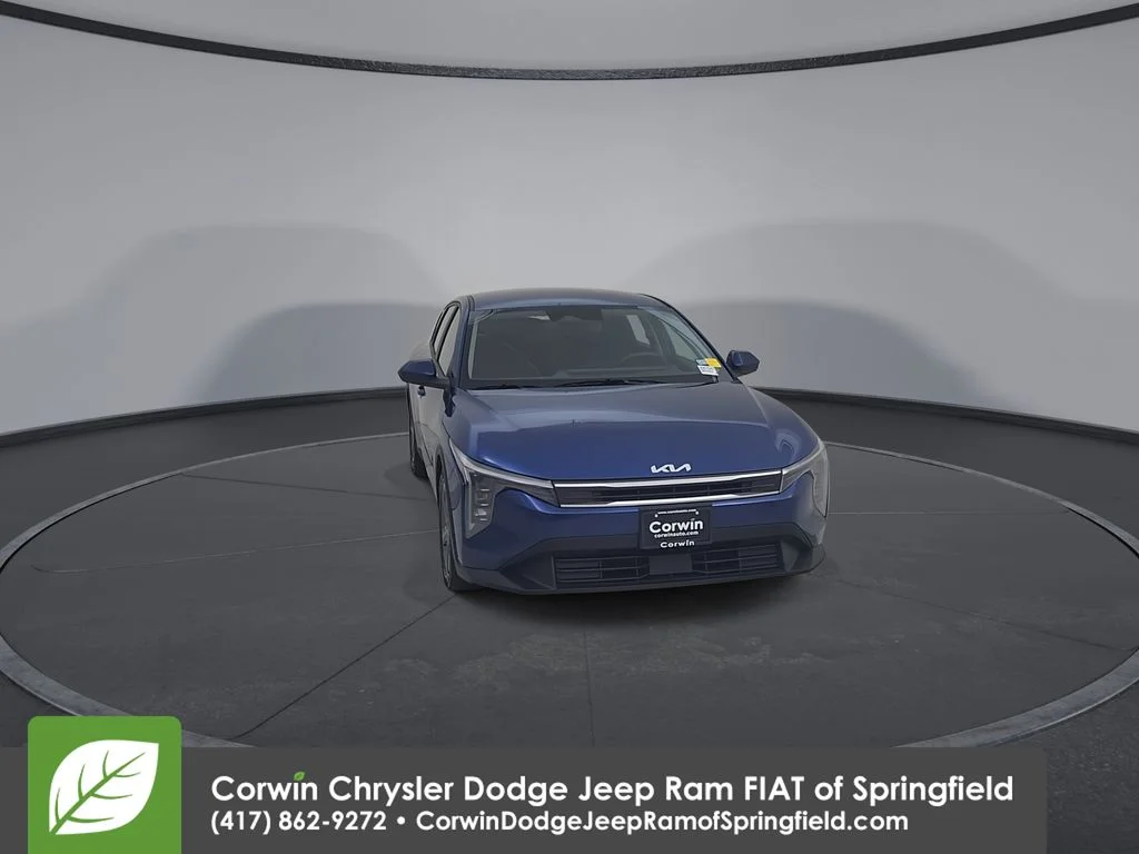 Used 2025 Blue Kia LXS image 4