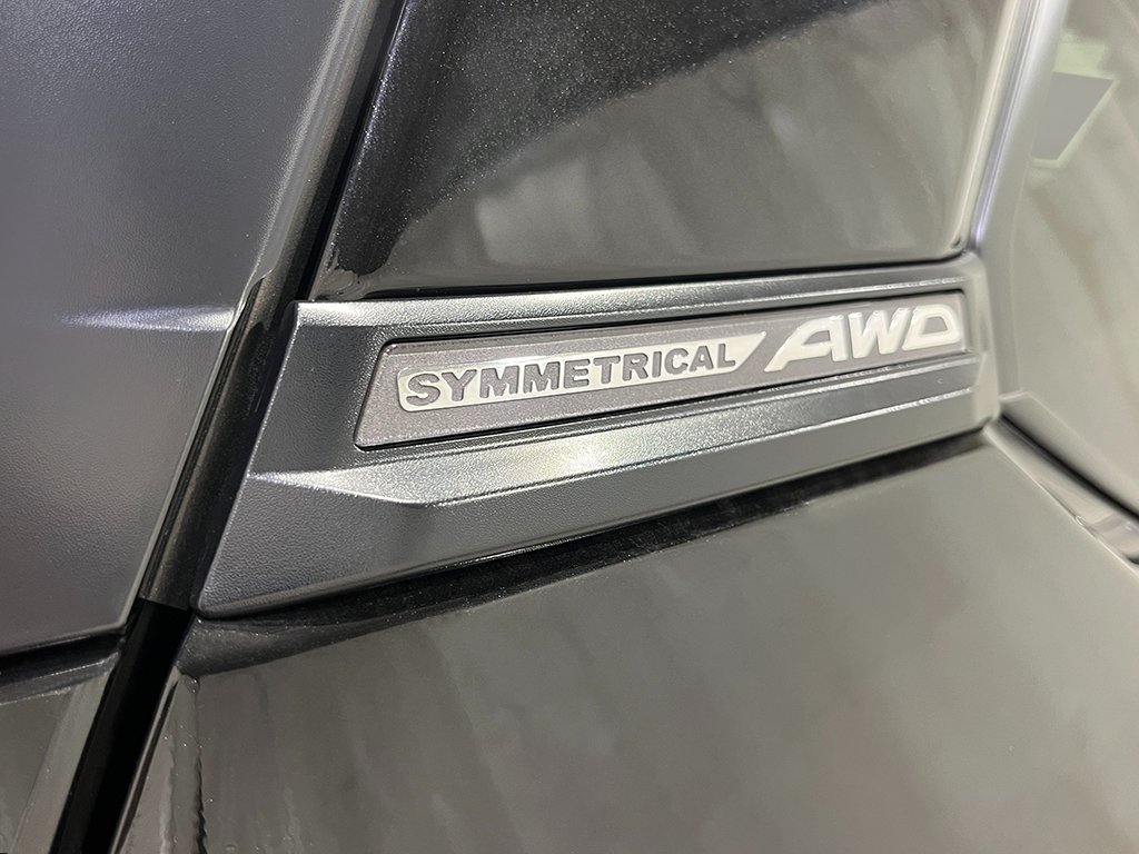 New 2026 CRYSTAL BLACK SILICA Subaru Limited image 9