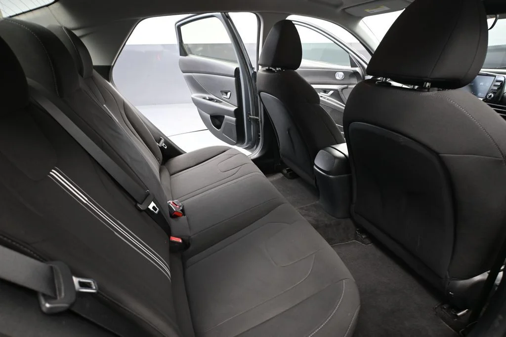 Used 2021 Gray Hyundai SEL image 41