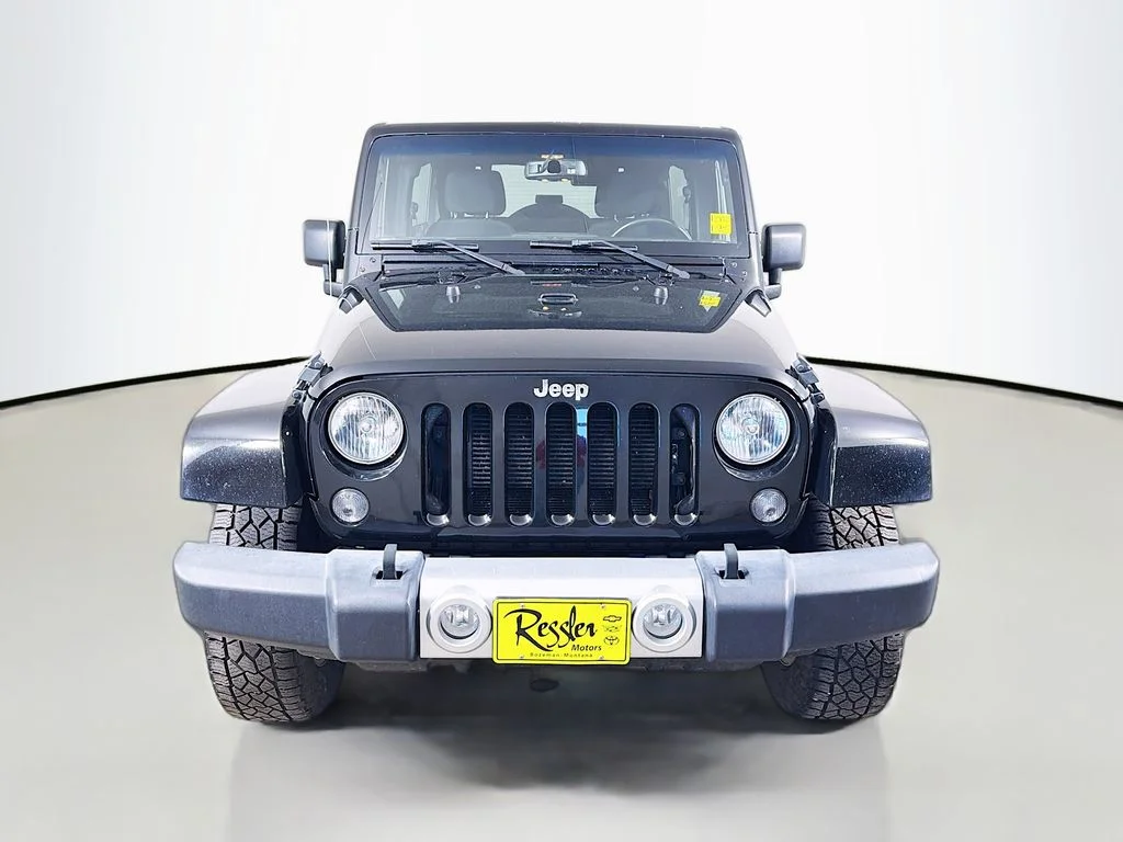 Used 2015 Black Jeep Unlimited Sahara image 2