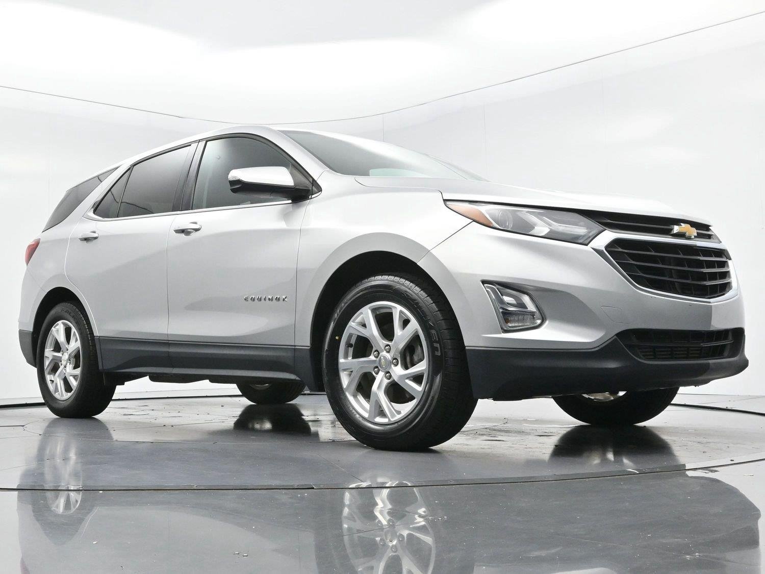 Used 2018 Silver Ice Metallic Chevrolet LT image 42