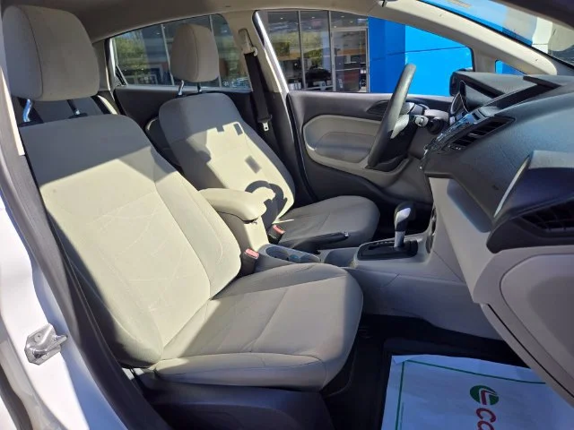 Used 2018 White Ford SE image 20