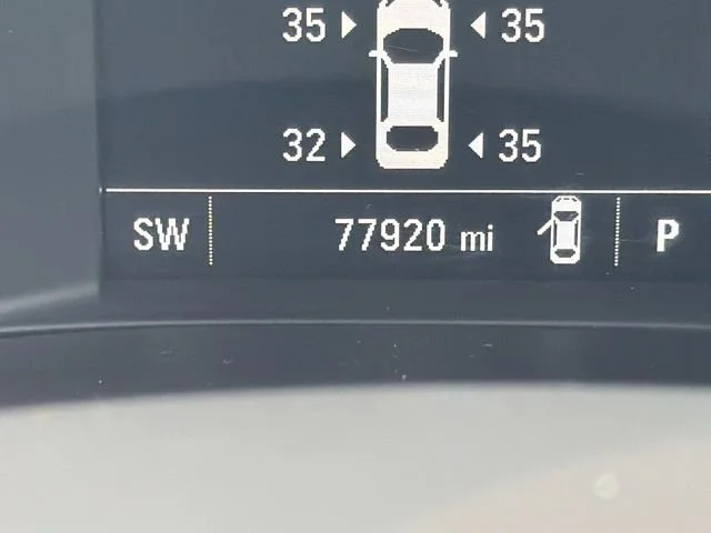 Used 2020 SUMMIT WHITE Chevrolet LS image 27