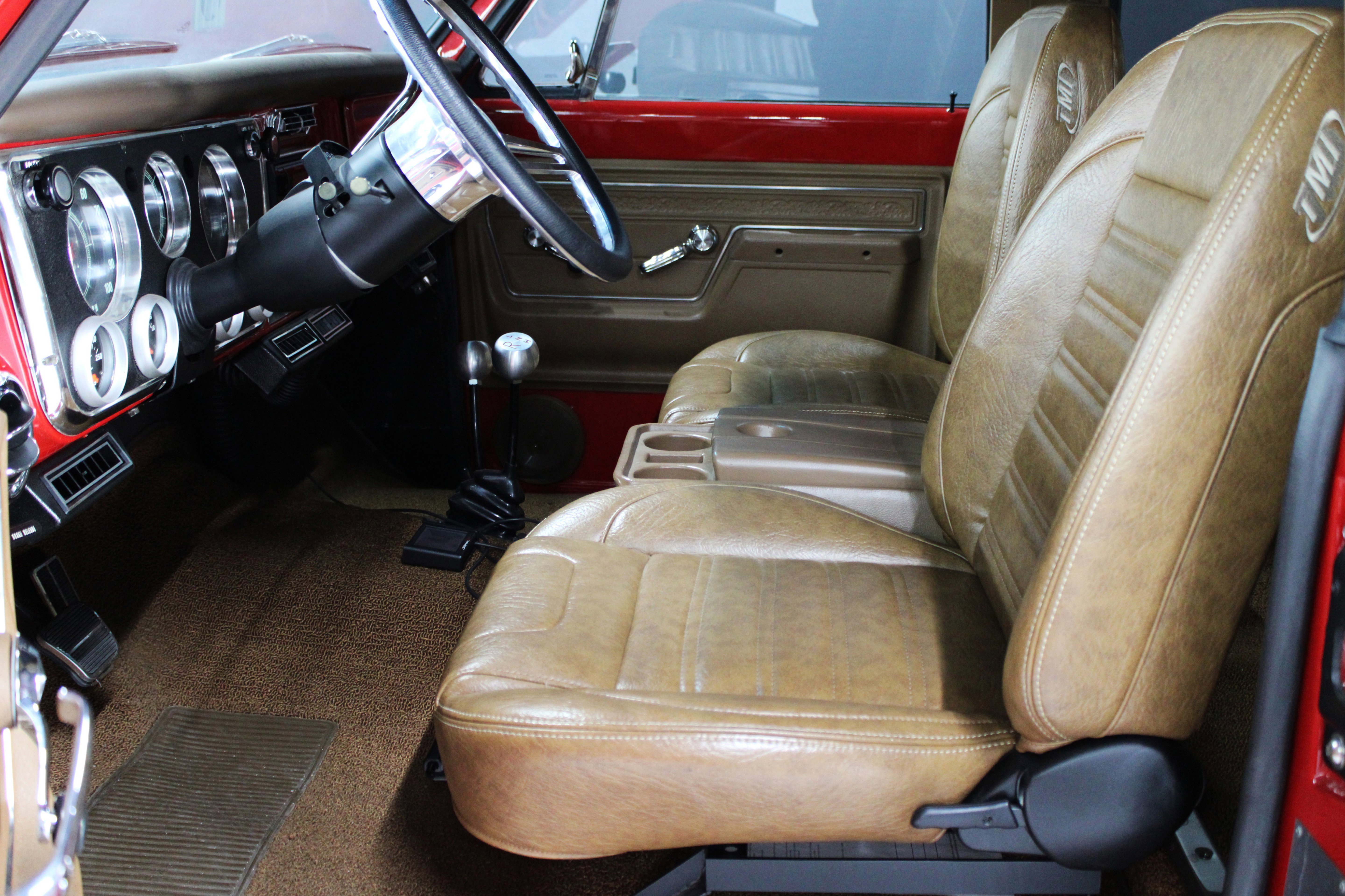 Used 1972 Red CHEVROLET K5 image 2