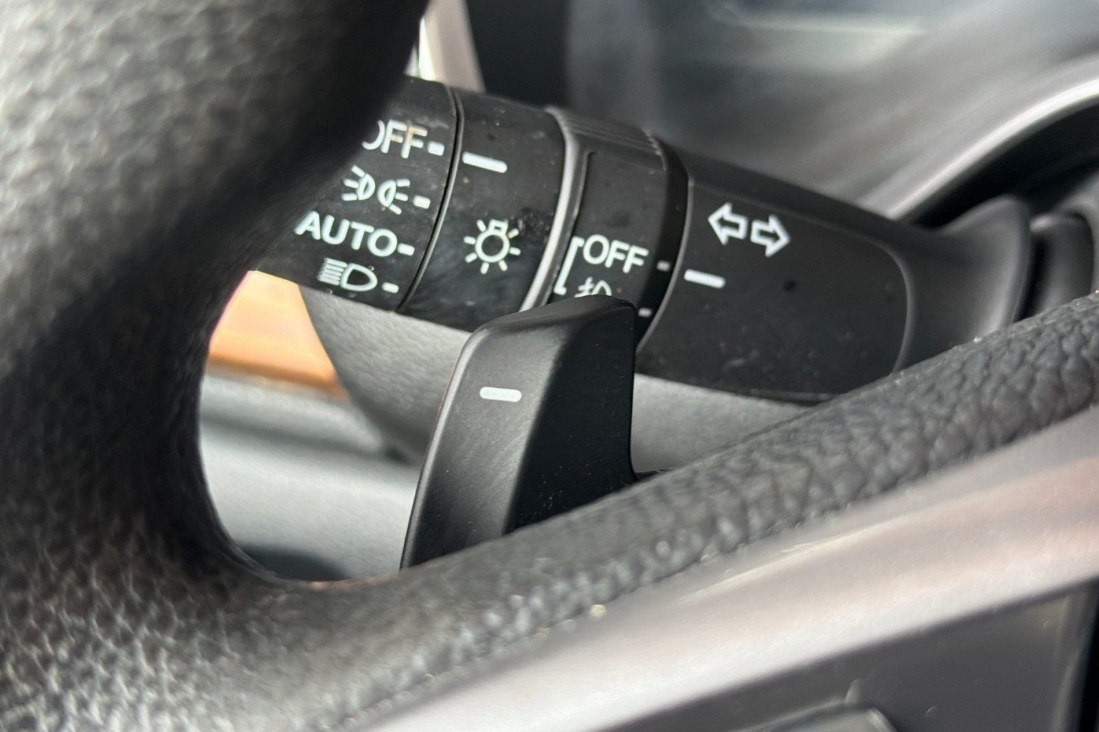 Used 2022  Honda EX image 34